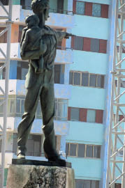 José Martí holding Child