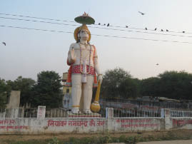 On the road to Ranthambore