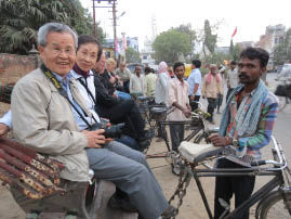 Woo and Kai in Varanasi