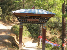 Hike to Tiger's Nest