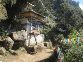 Hike to Tiger's Nest