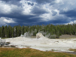 Geyser Trail