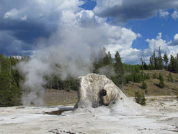 Geyser Trail