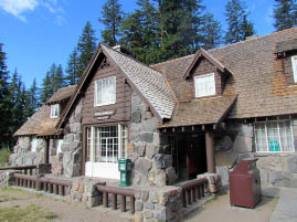 Crater Lake Visitor Center