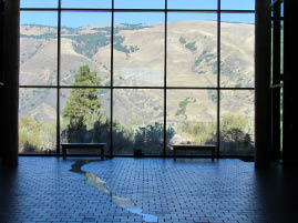 Columbia Gorge Discovery Center