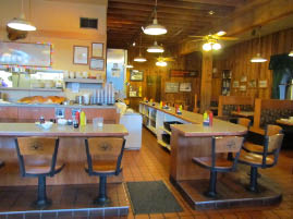 Restaurant at Huckleberry Inn