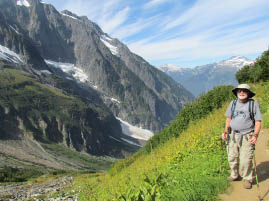 Cascade Pass Trail