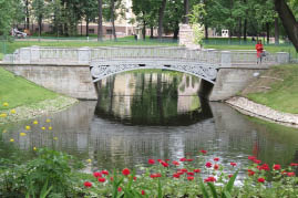 Mikhailovsky Garden