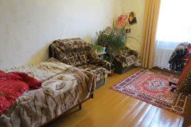 Visit to Tomar's House