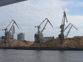 Sailing into Moscow